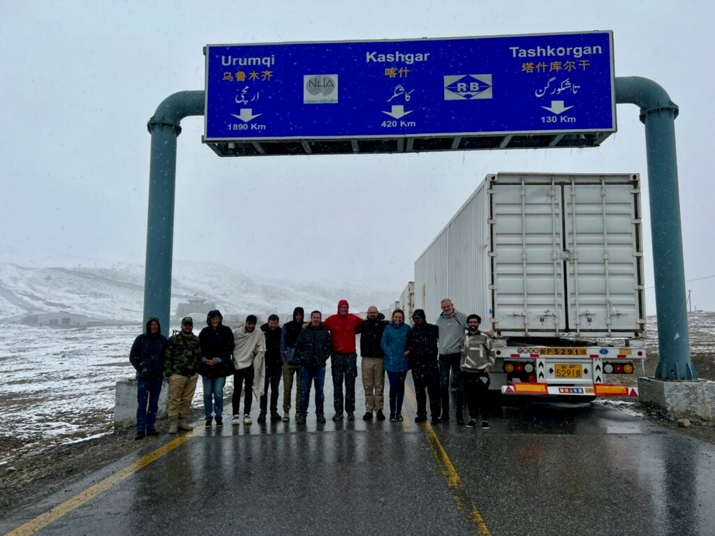 Pakistan and China Karakoram Highway Border