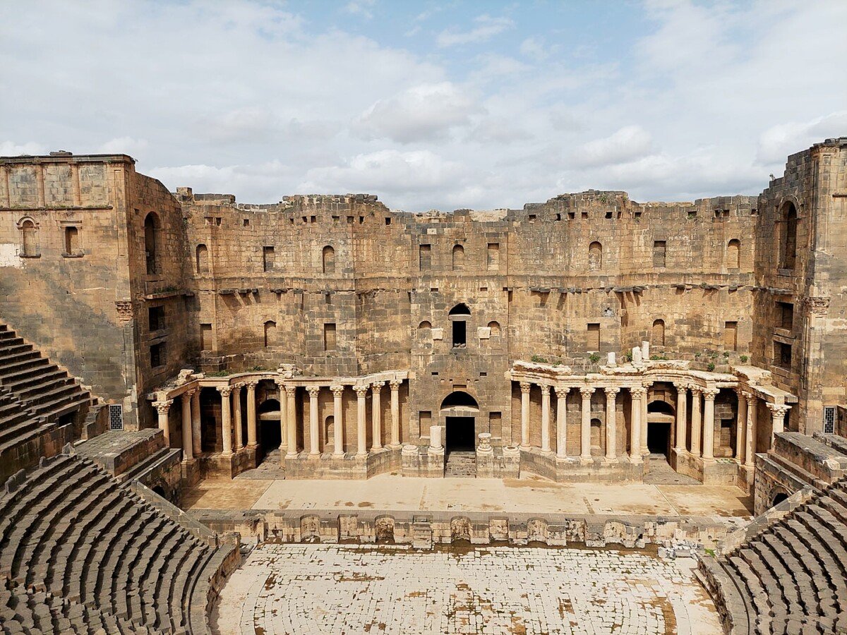 Bosra, Romeins theater